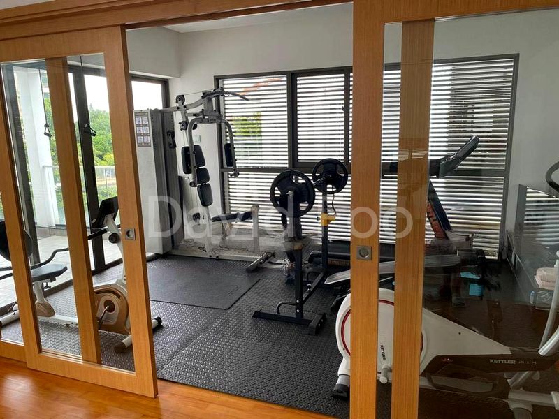 4 Bed Bungalow (Landed) for Rent in  Paradise Island - Image 3